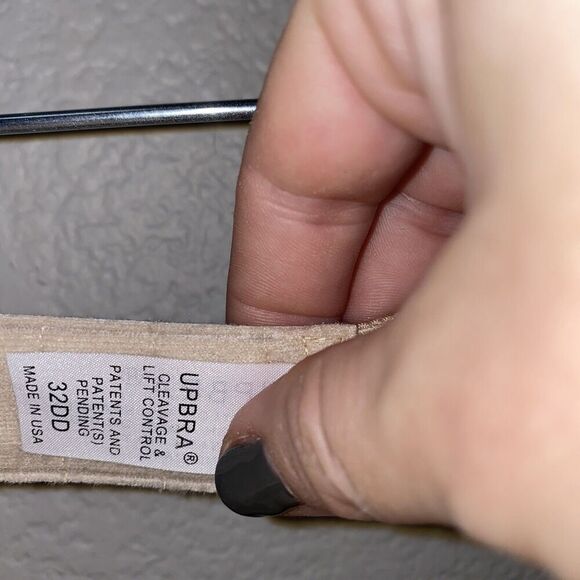 Upbra Convertible Strapless Bra Nude (Champangne) 32DD Cleavage & Lift Control - Picture 15 of 16